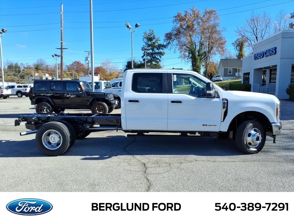 2026 Ford F-350 XL photo 2