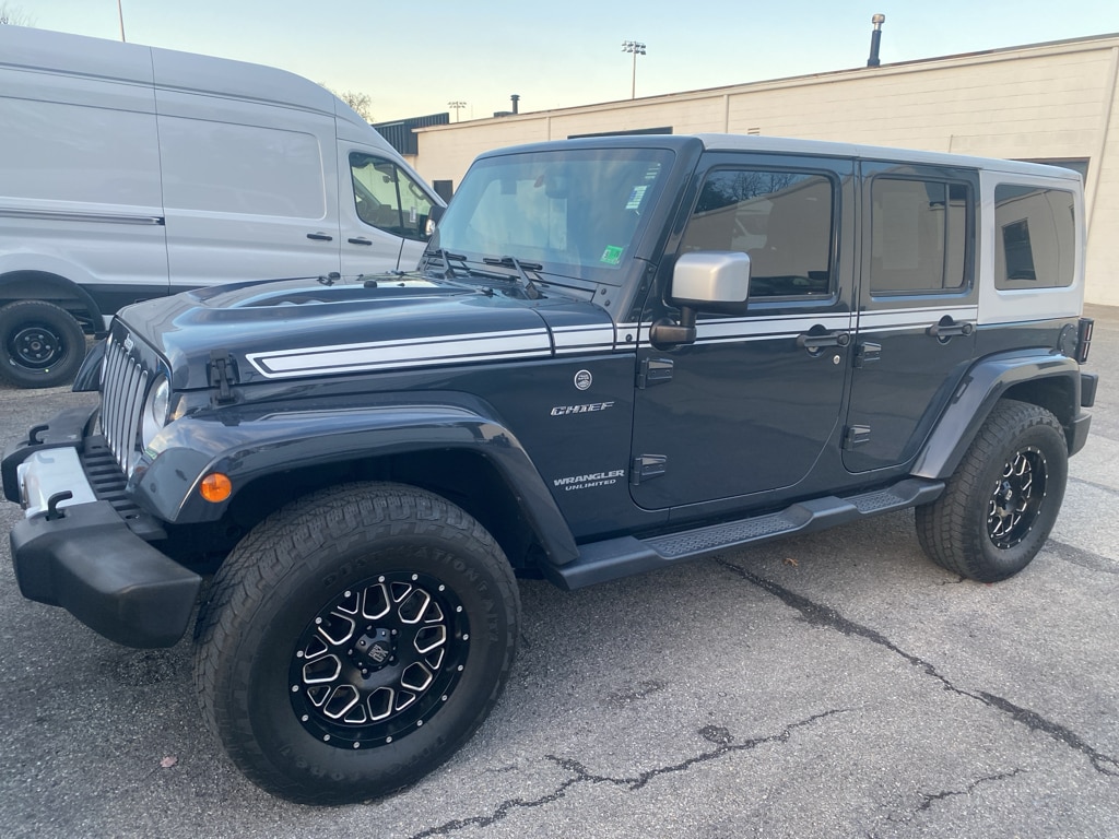 Used 2017 Jeep Wrangler Unlimited Sahara SUV