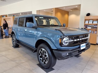 2025 Ford Bronco Outer Banks SUV