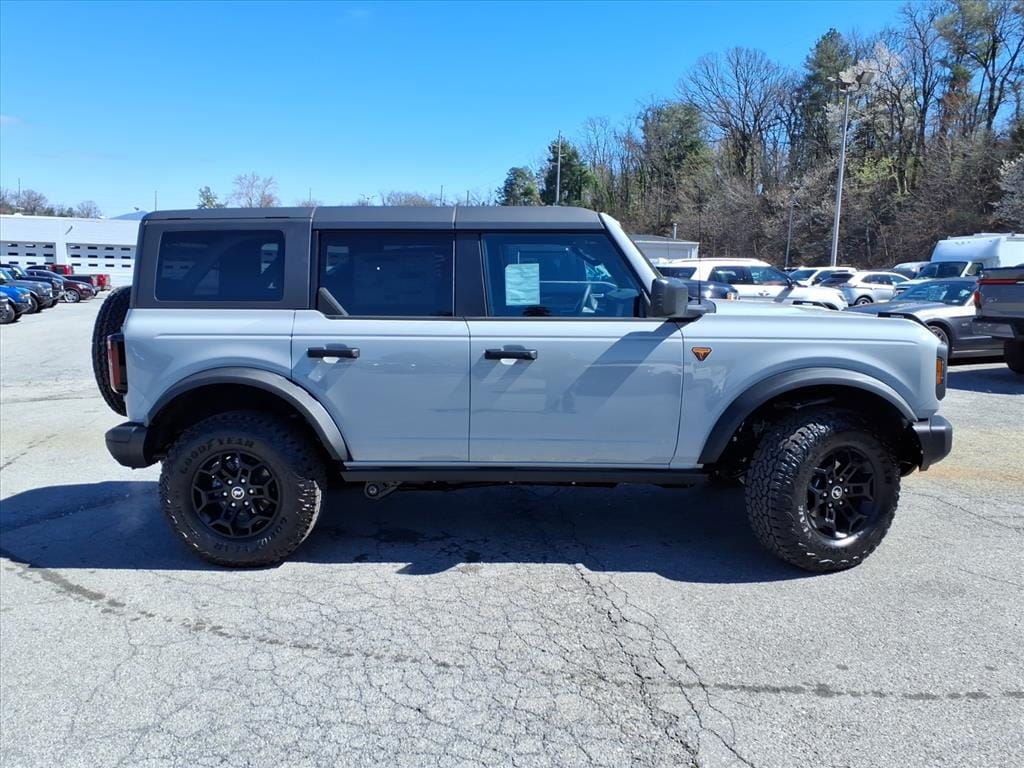 New 2026 Ford Bronco Badlands Sport Utility