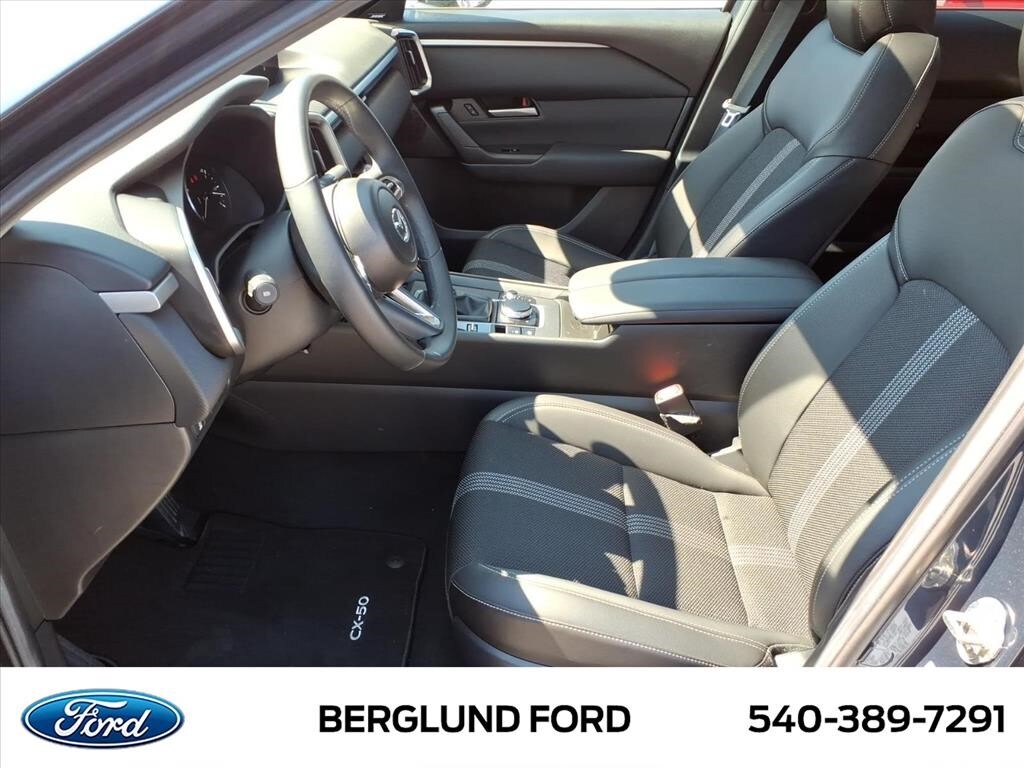2025 Mazda CX-50 Premium - Photo 12