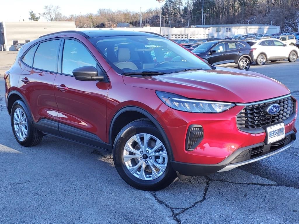 2025 Ford Escape Active photo 2