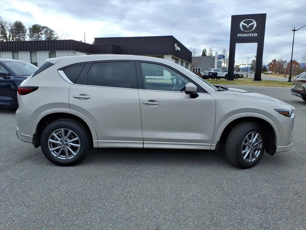 New 2025 Mazda CX-5 2.5 S Preferred Package Sport Utility