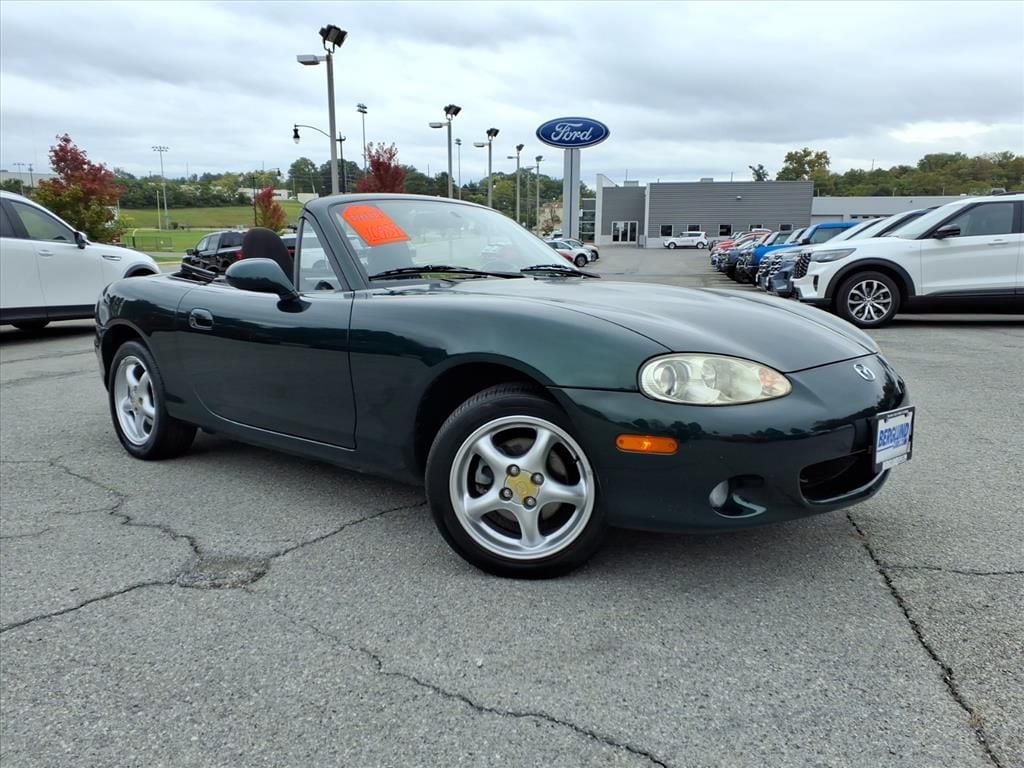 Used 2002 Mazda MX-5 Miata Base Convertible