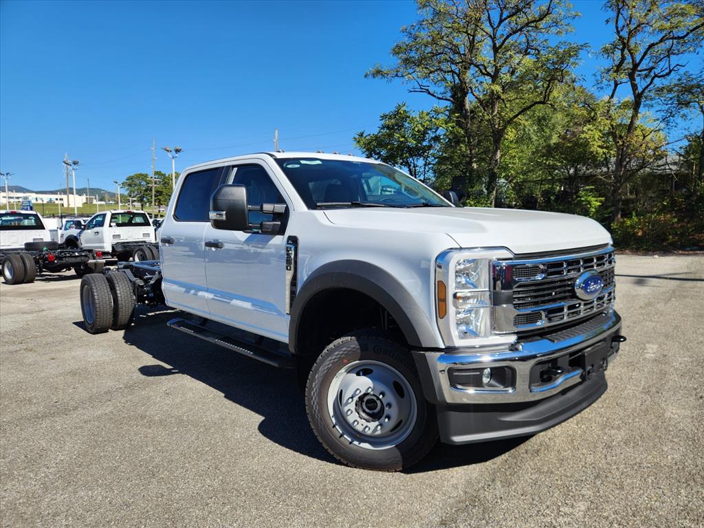 2026 Ford F-550 Super Duty Chassis Cab