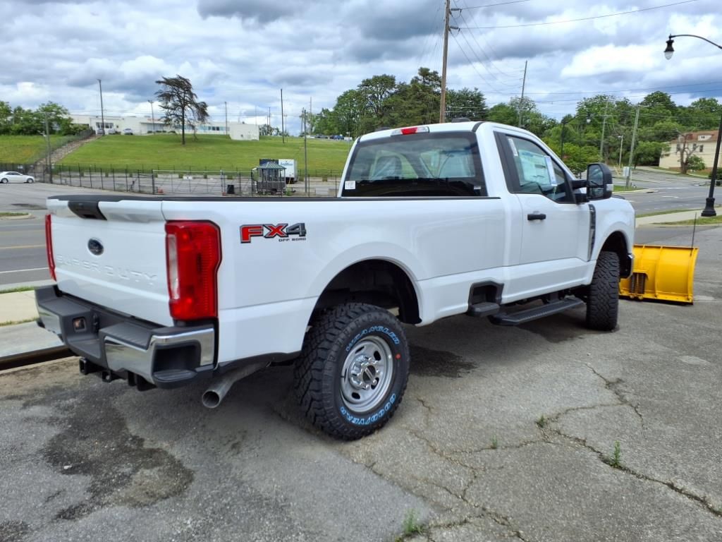2024 Ford F-250 XL photo 2
