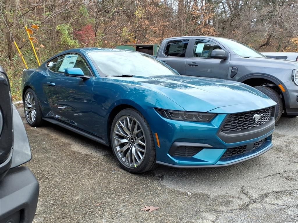 2026 Ford Mustang EcoBoost Premium's photo