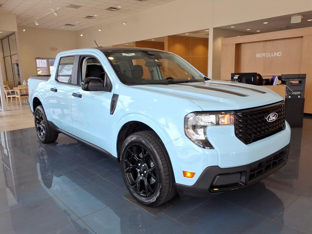 New 2026 Ford Maverick XLT SuperCrew