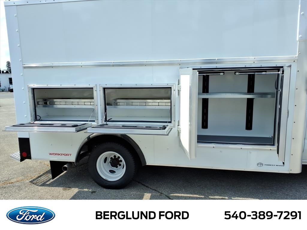 2026 Ford E-Series Cutaway Base - Photo 6