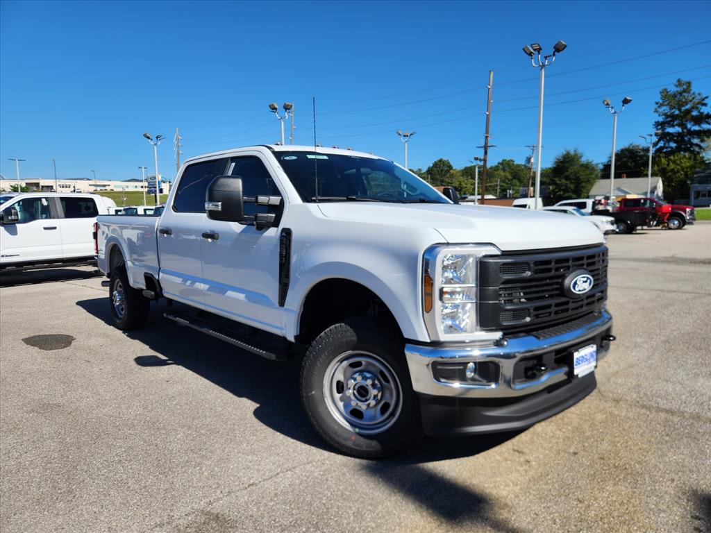 2027 Ford F-350 XL Crew Cab