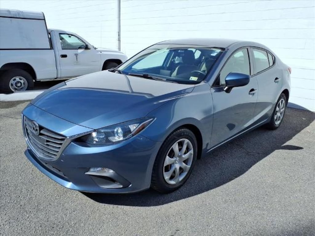 Used 2015 Mazda Mazda3 i Sport Sedan