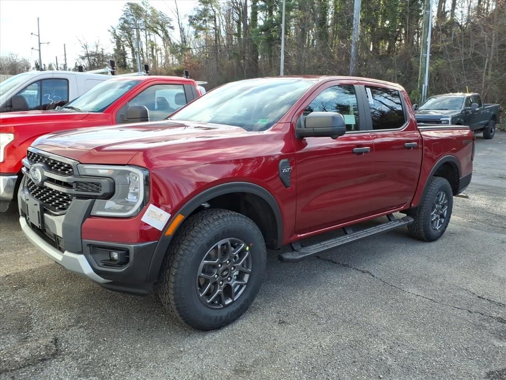New 2025 Ford Ranger XLT SuperCrew