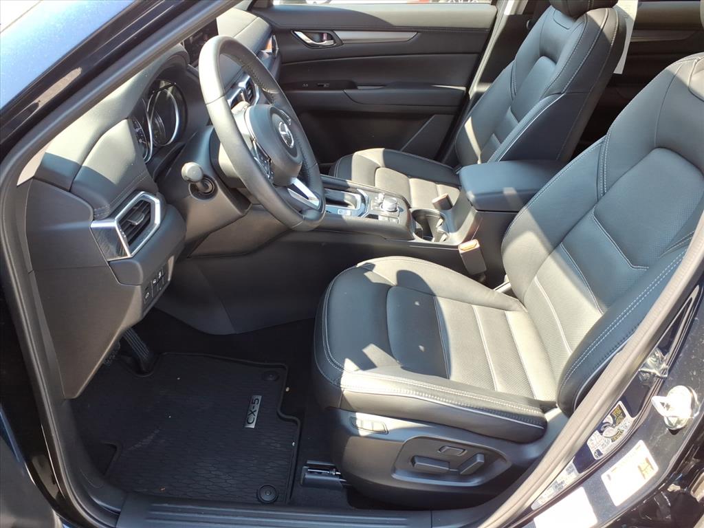 2025 Mazda CX-5 S Preferred package - Photo 11