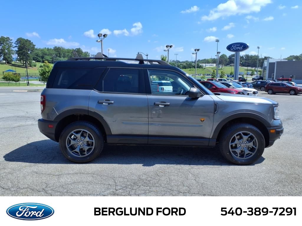 2021 Ford Bronco Sport Badlands photo 3