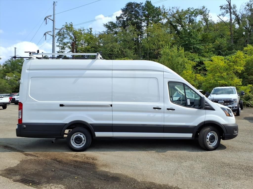 2024 Ford Transit Cargo Van photo 3