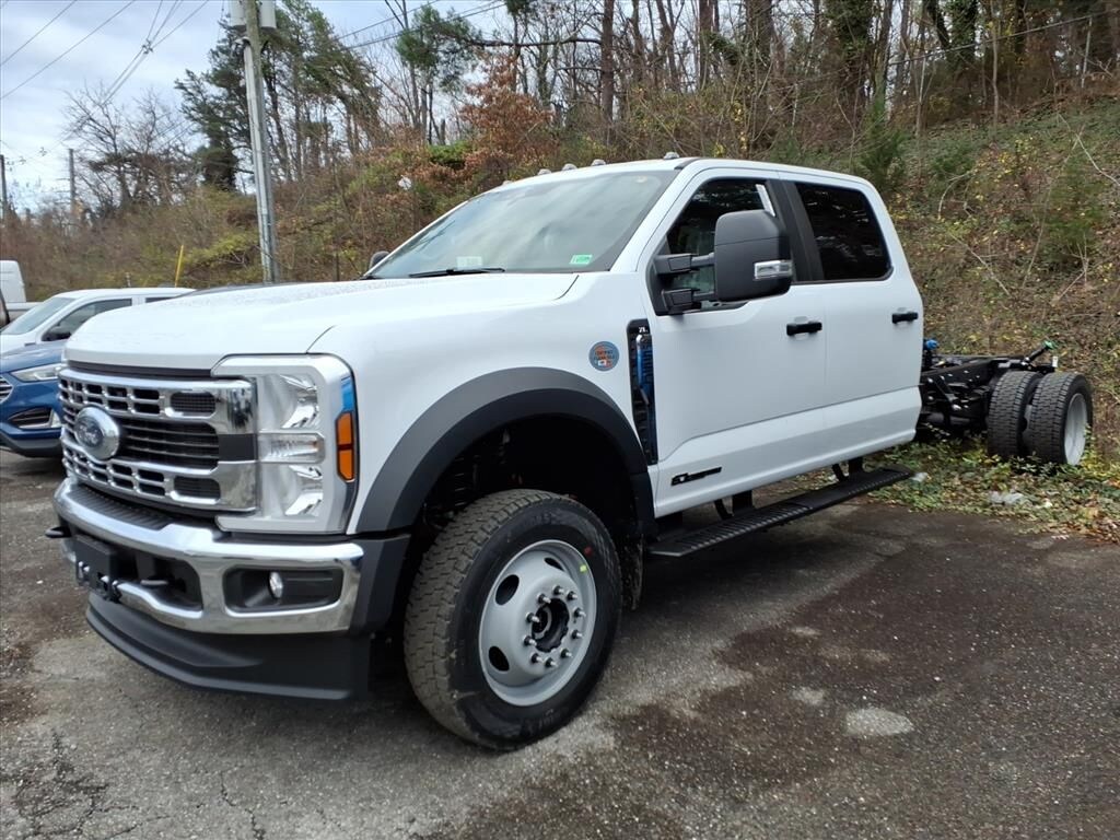 New 2026 Ford F-550 XL Crew Cab