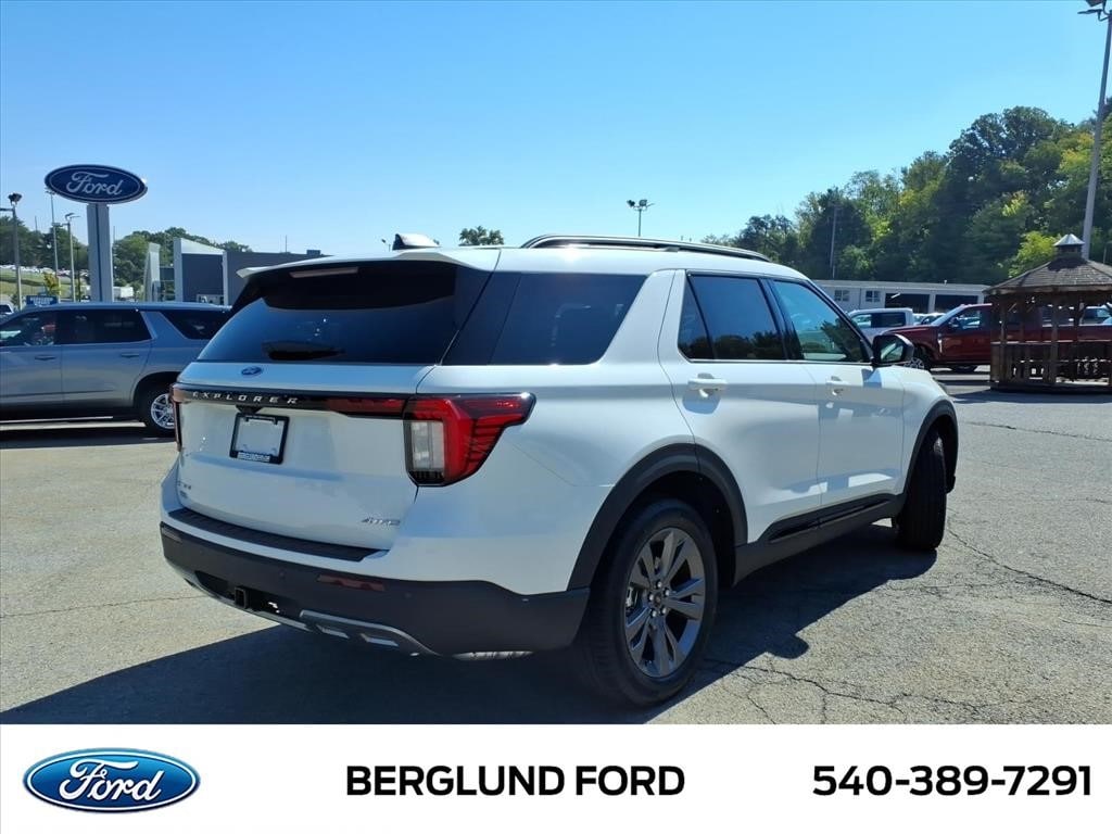 New 2026 Ford Explorer Active w/200A Pkg Sport Utility