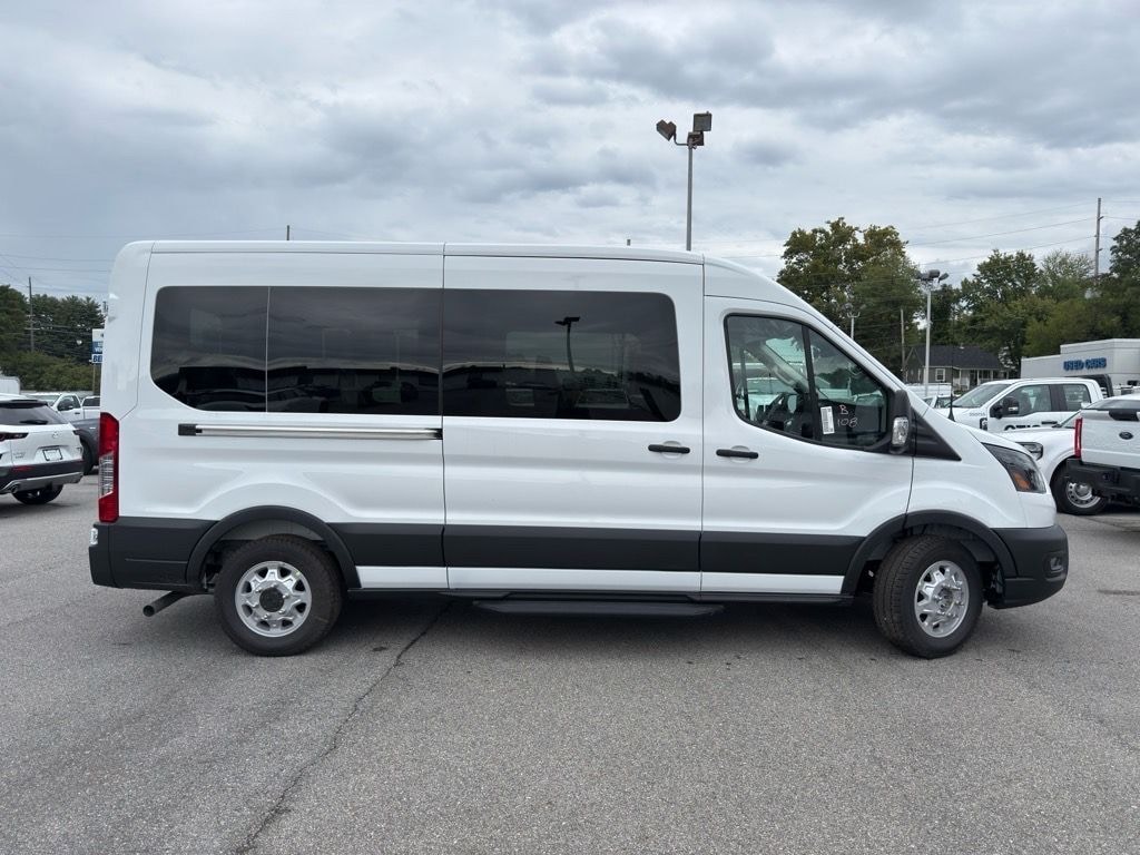 New 2025 Ford Transit Wagon XL Wagon