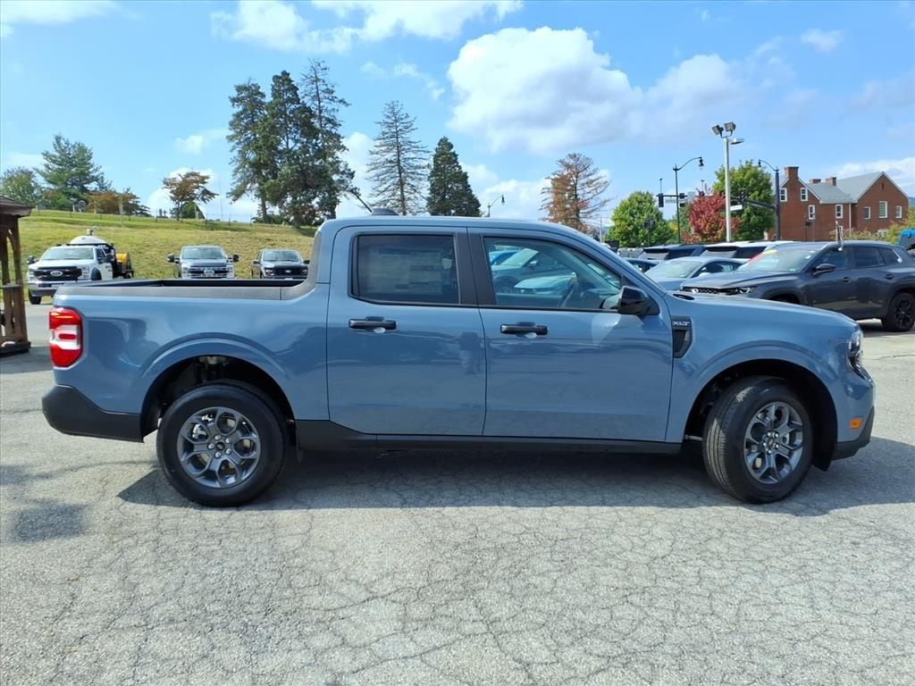 New 2025 Ford Maverick XLT SuperCrew