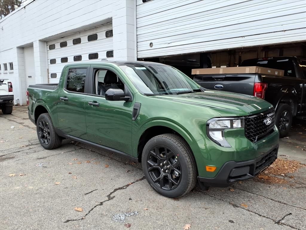 2025 Ford Maverick XLT's photo