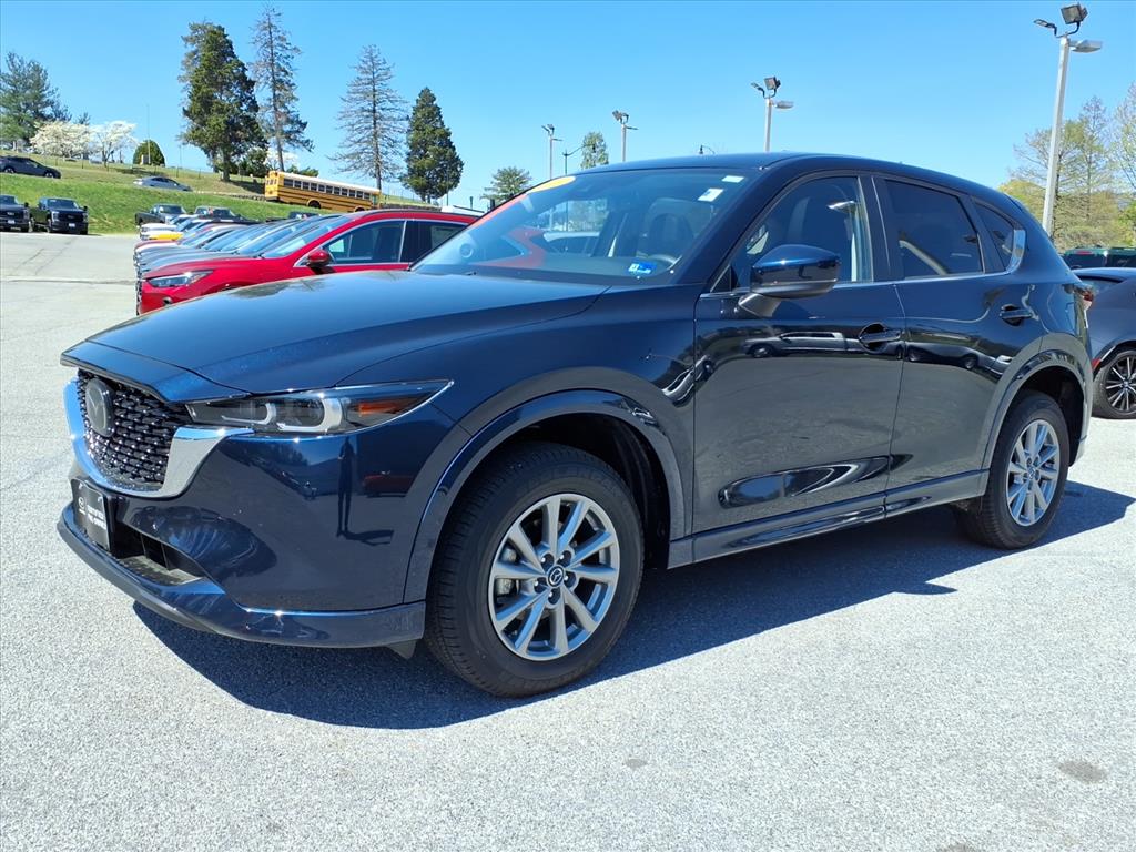 2025 Mazda CX-5 S Preferred package - Photo 8