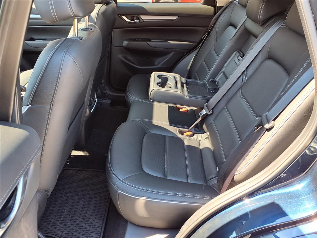 2025 Mazda CX-5 S Preferred package - Photo 15