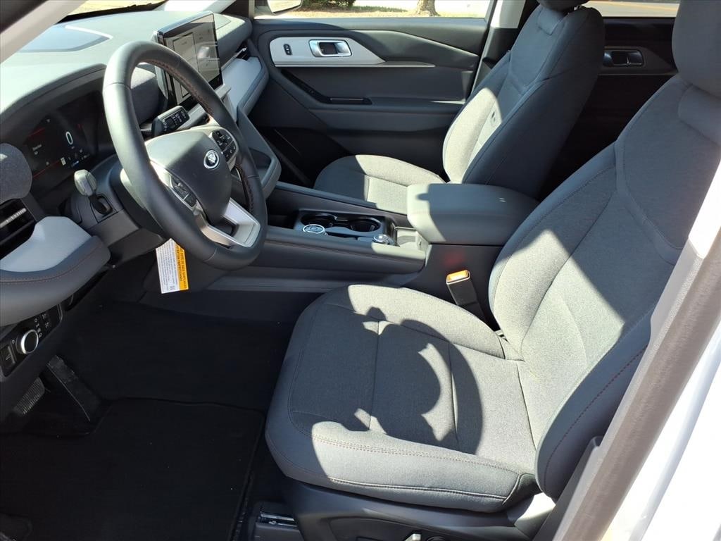 New 2026 Ford Explorer Active w/200A Pkg Sport Utility