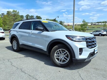 2026 Ford Explorer Active SUV