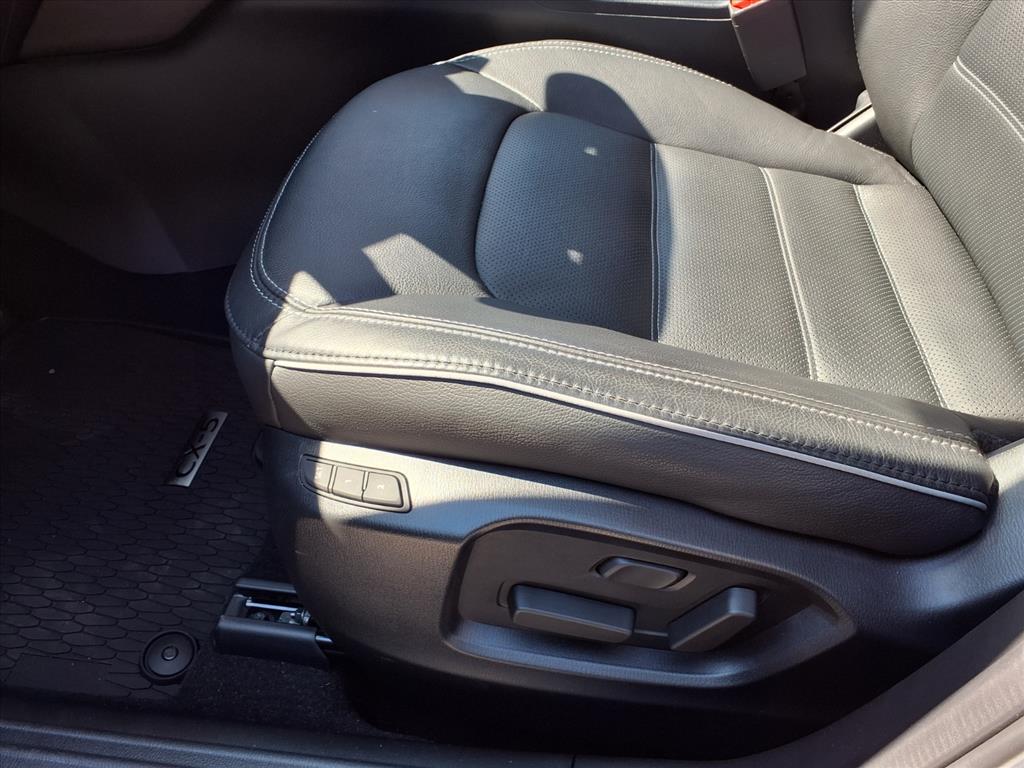 2025 Mazda CX-5 S Preferred package - Photo 19