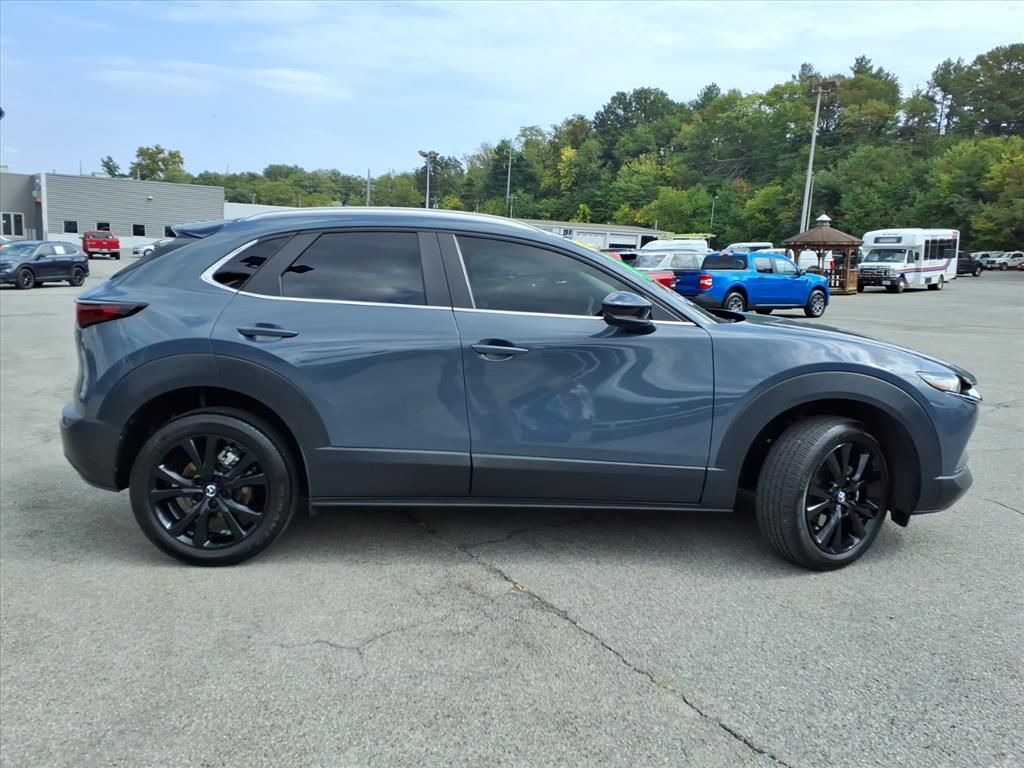 2024 Mazda CX-30 2.5 S Carbon photo 2