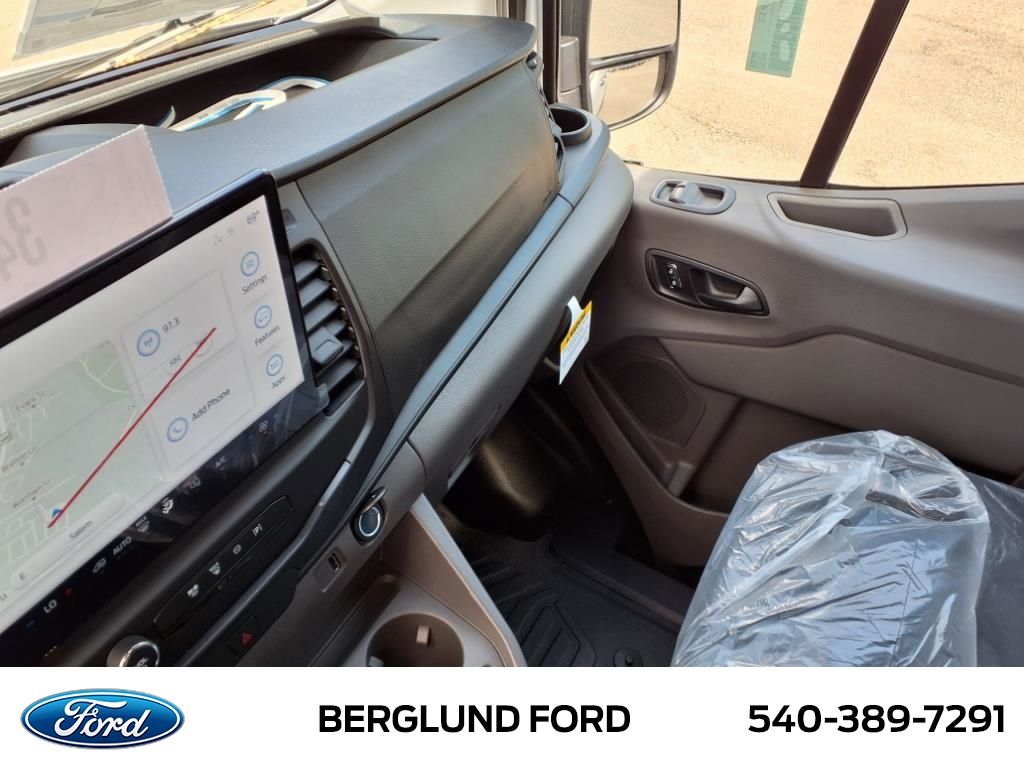 2025 Ford Transit Van Base - Photo 20