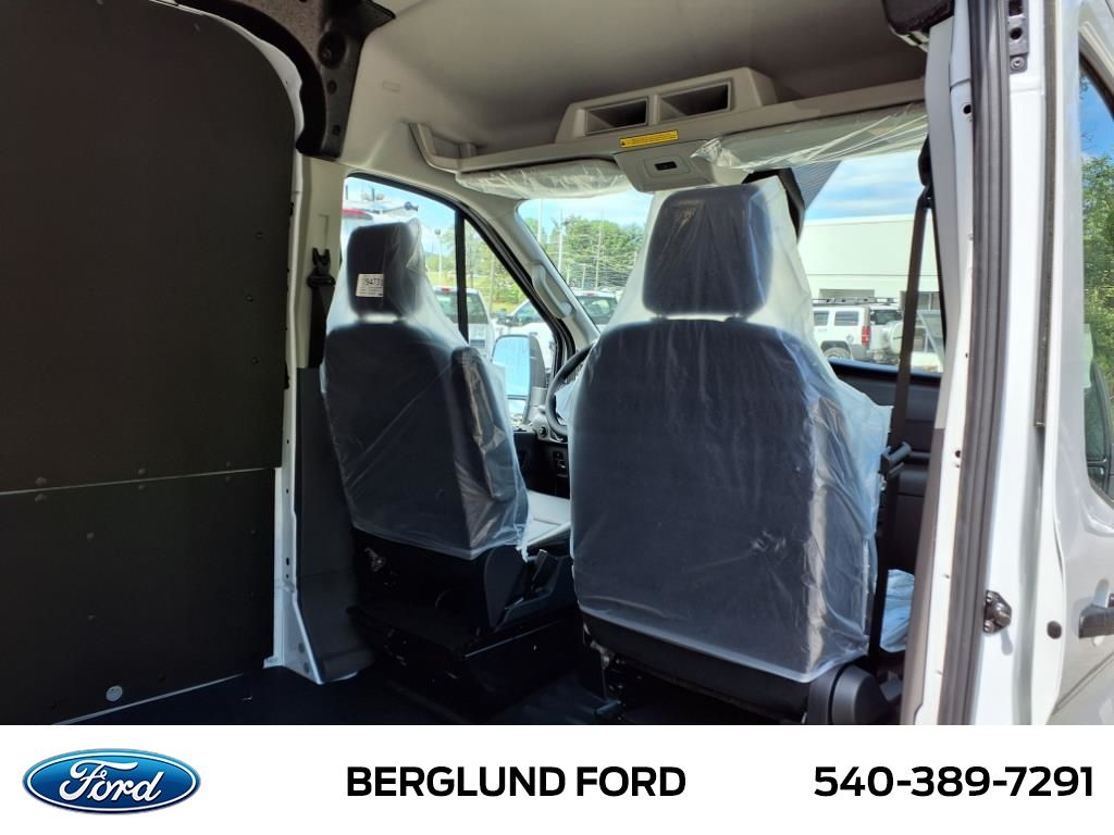 2025 Ford Transit Van Base - Photo 11