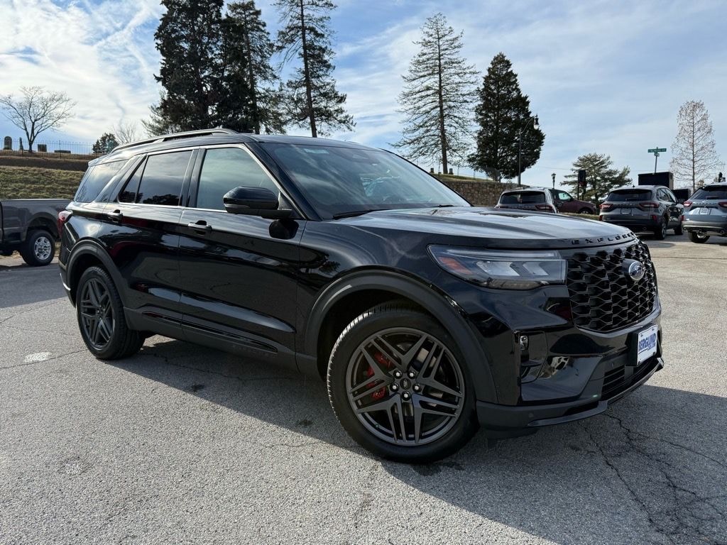 New 2026 Ford Explorer ST Sport Utility