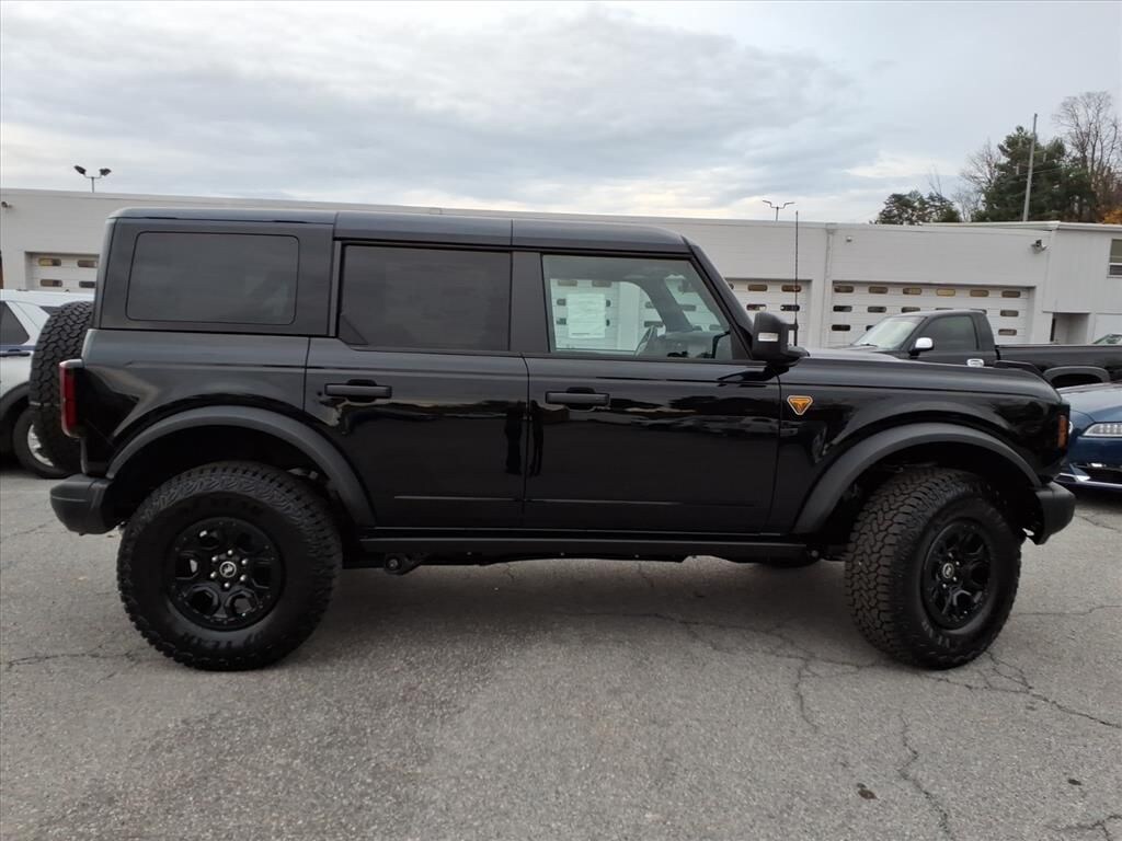New 2025 Ford Bronco Badlands Sport Utility