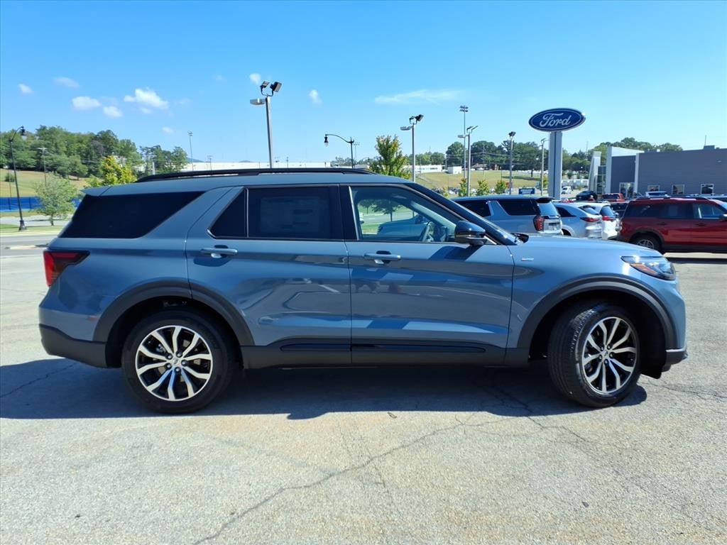 New 2026 Ford Explorer ST-Line Sport Utility