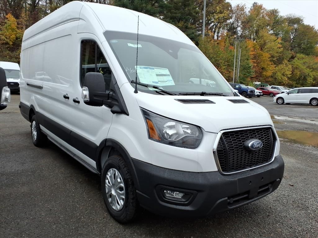 2025 Ford Transit Van Base's photo