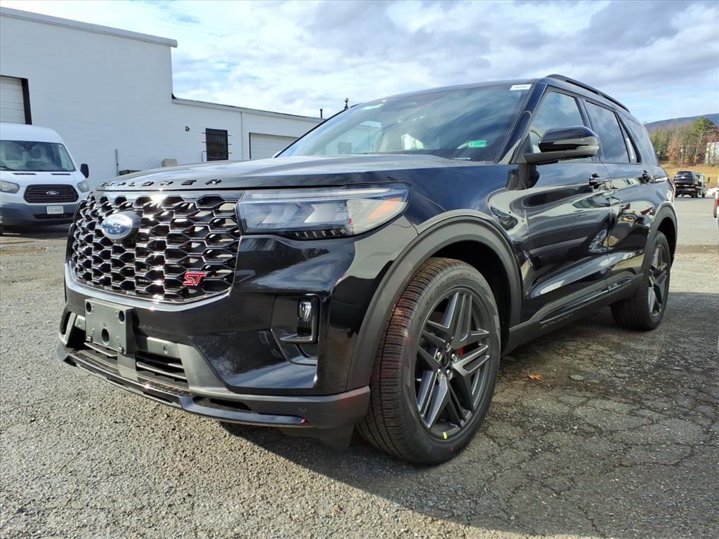 2026 Ford Explorer ST photo 2