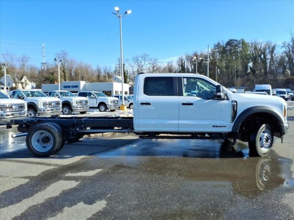 Used 2026 Ford F-550 Chassis Cab XL Crew Cab Truck