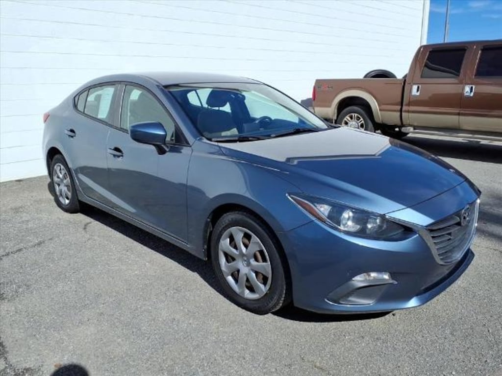 Used 2015 Mazda Mazda3 i Sport Sedan