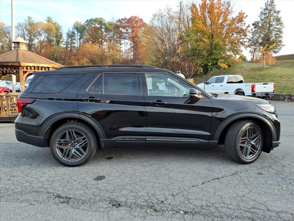 New 2025 Ford Explorer ST SUV