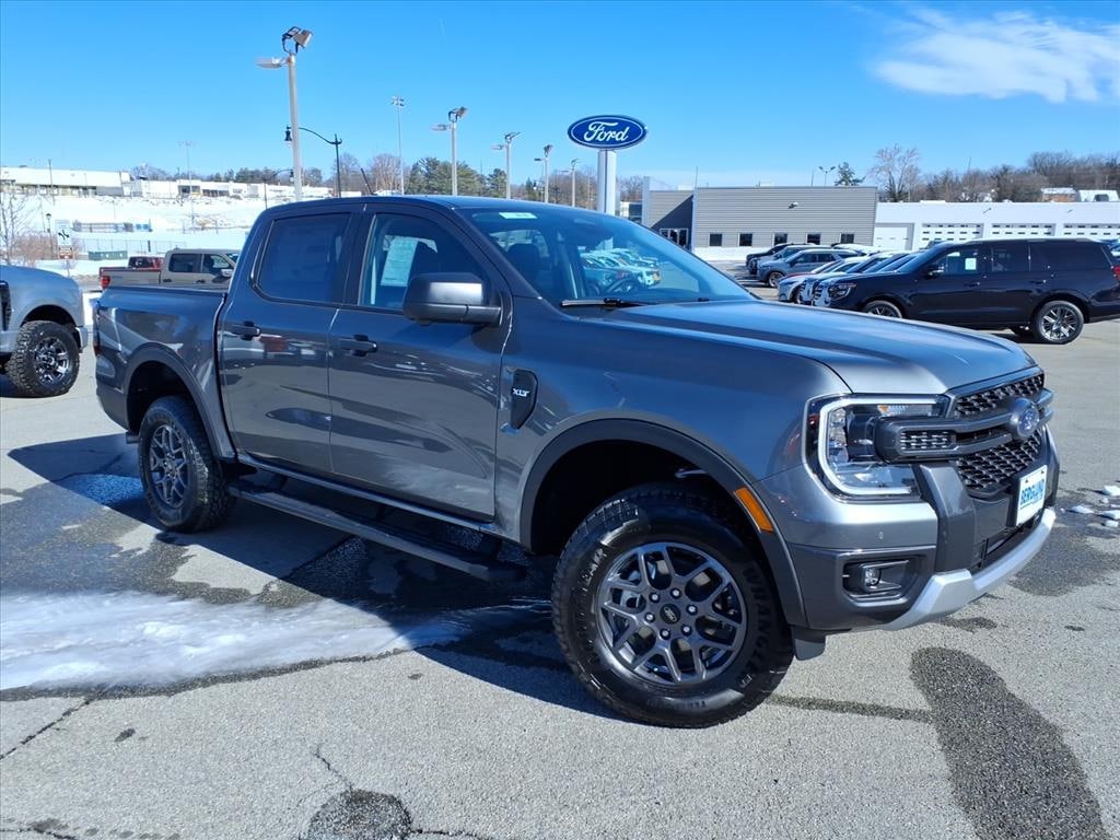New 2025 Ford Ranger XLT SuperCrew