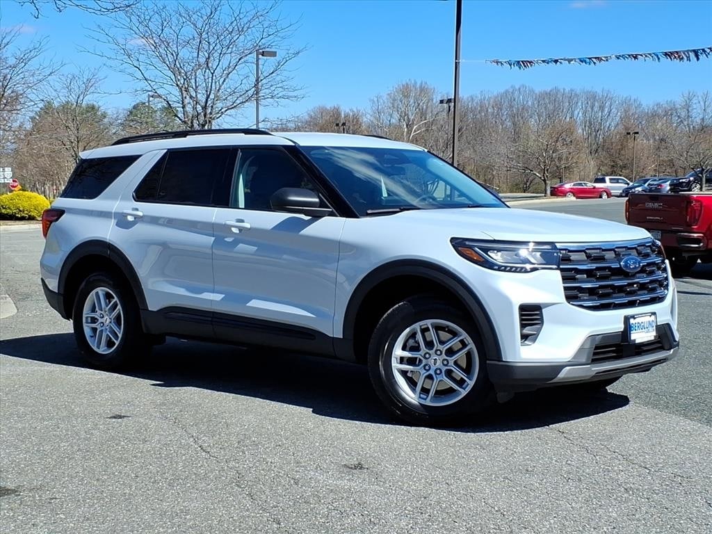 New 2026 Ford Explorer Active w/200A Pkg Sport Utility