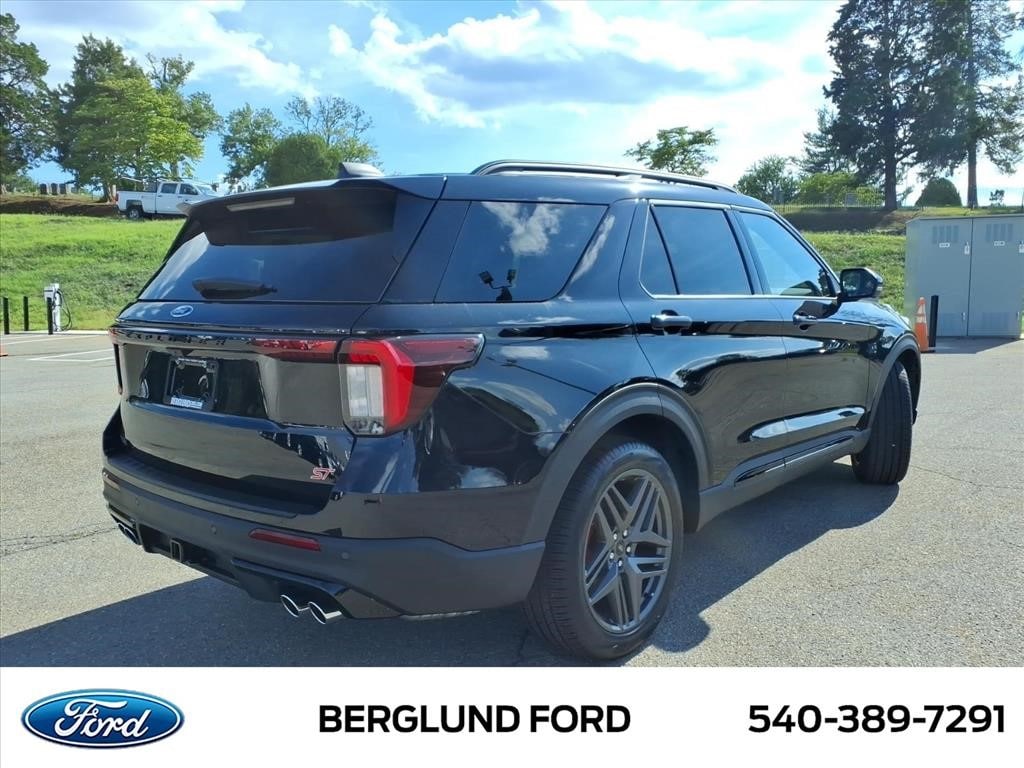New 2026 Ford Explorer ST Sport Utility