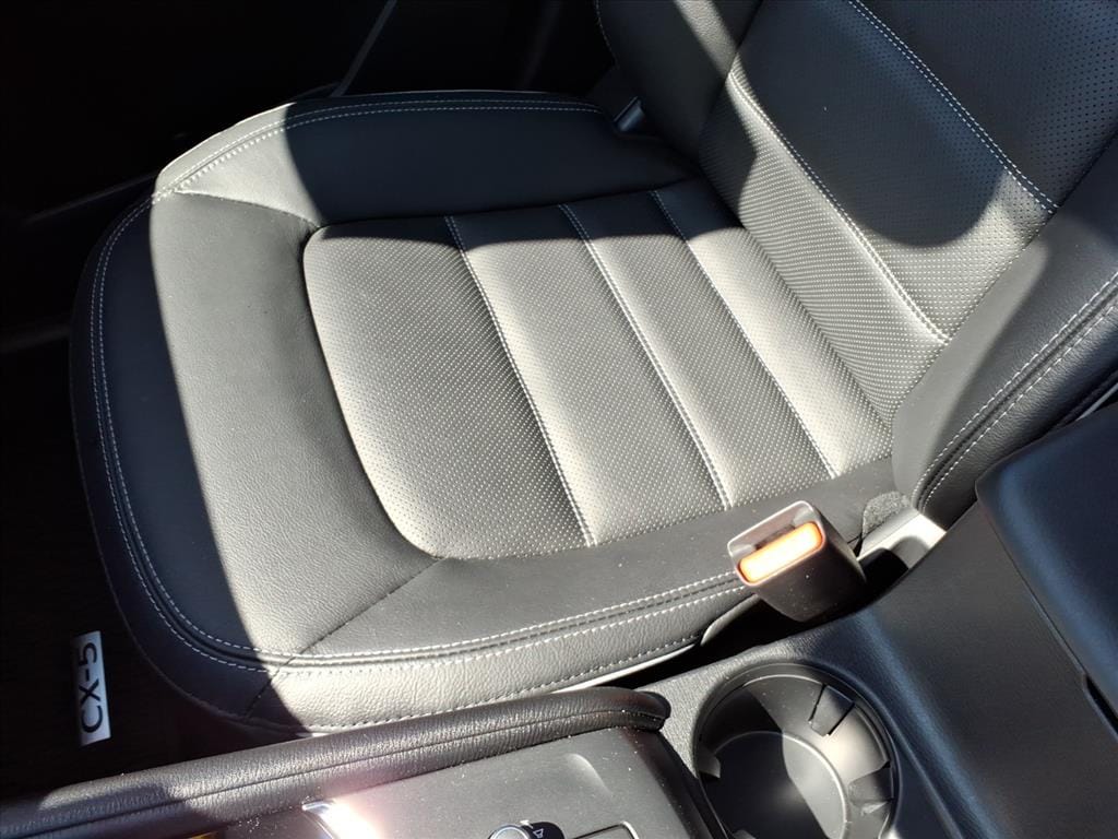 2025 Mazda CX-5 S Preferred package - Photo 33