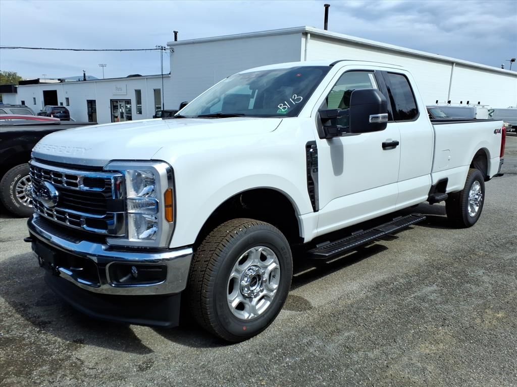 2026 Ford F-250 XLT photo 2