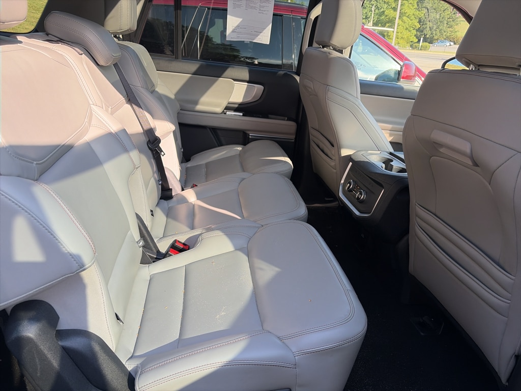 Used 2025 Ford Expedition MAX Active Sport Utility