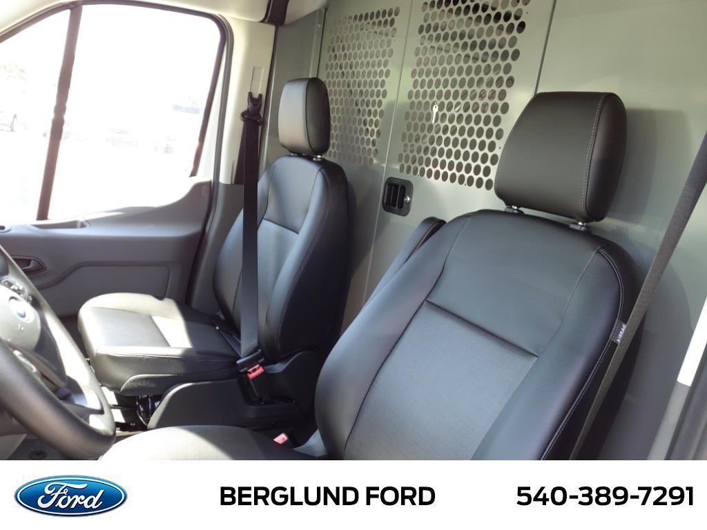 2024 Ford Transit Van Base - Photo 7