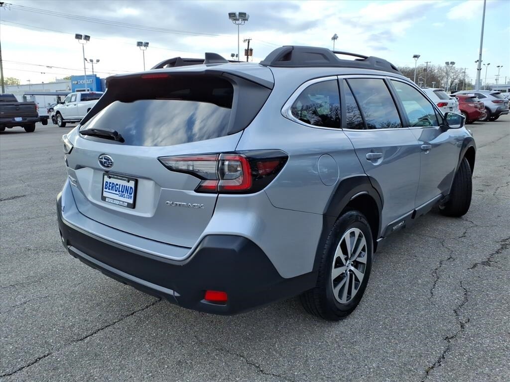 Used 2023 Subaru Outback Premium