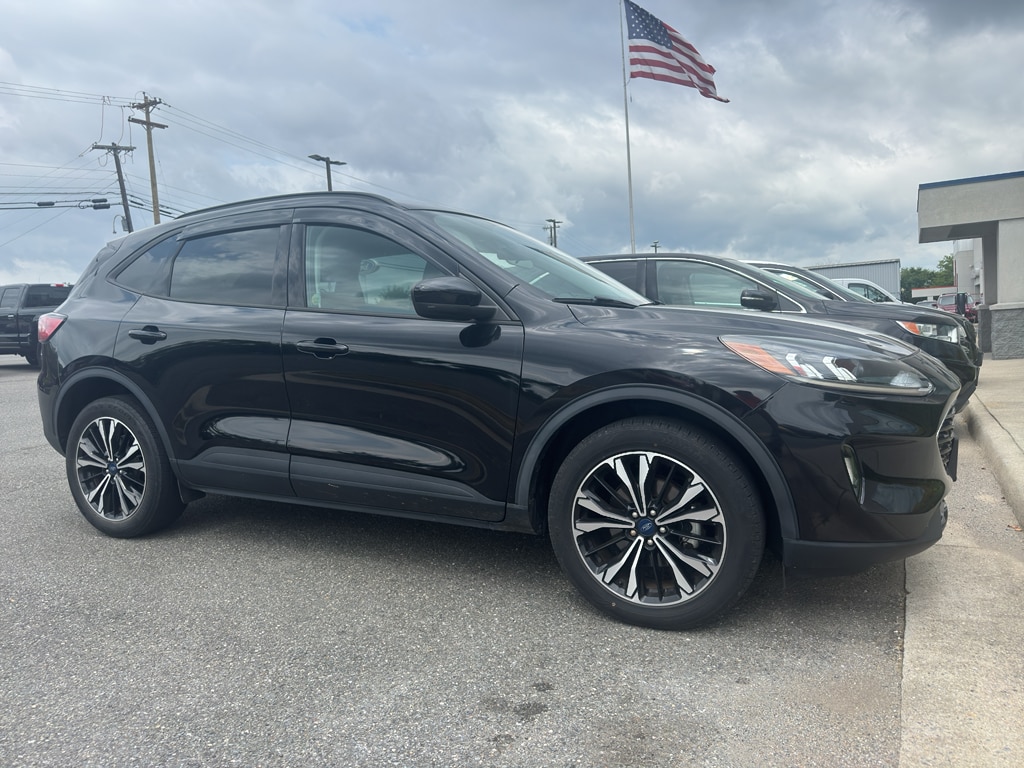 Used 2021 Ford Escape SEL