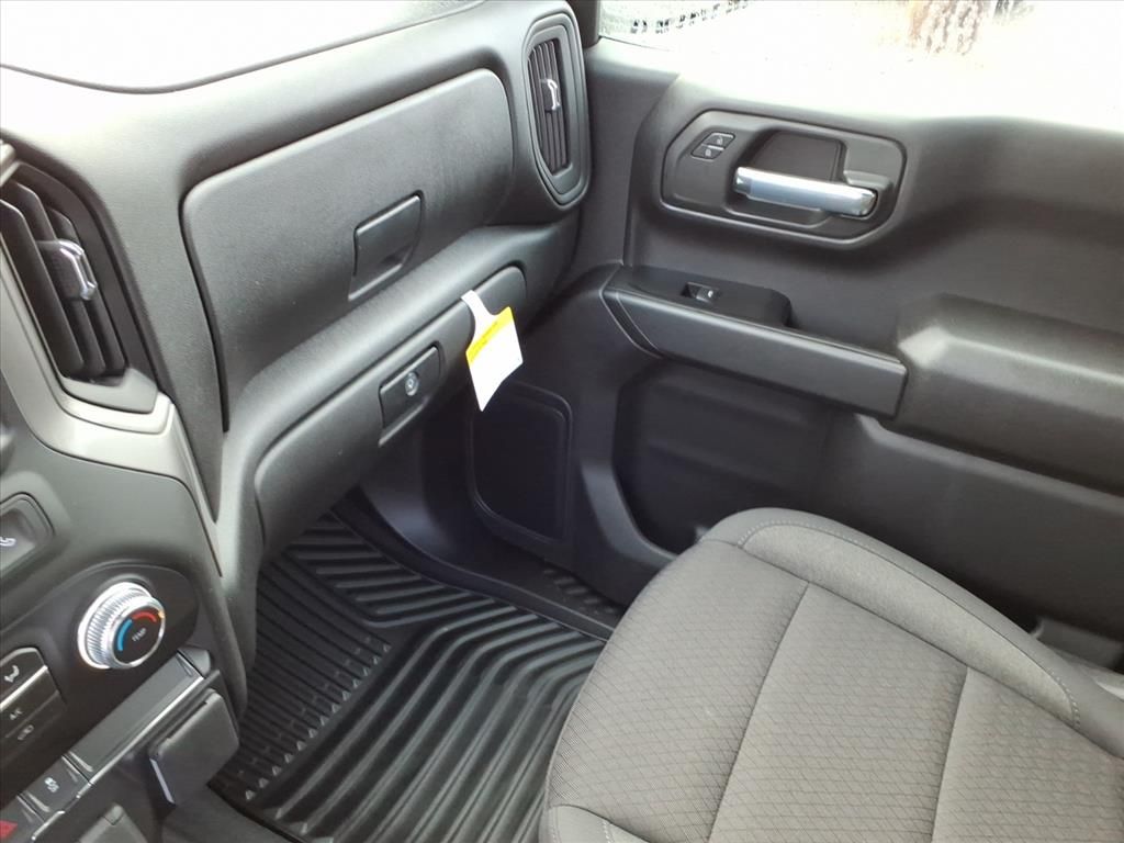 2026 GMC Sierra 1500 Pro - Photo 18